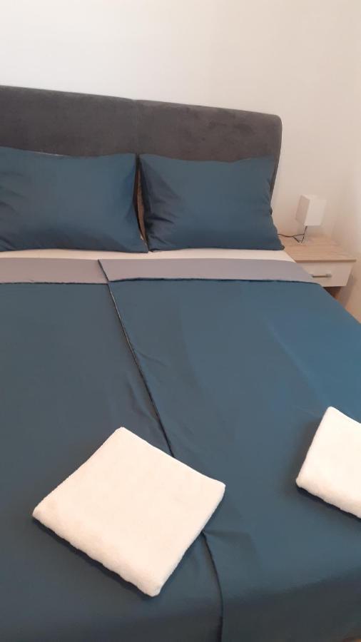 Apartman Nina Vodice Ngoại thất bức ảnh