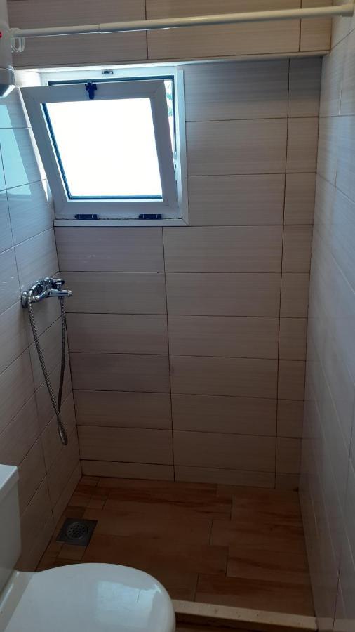 Apartman Nina Vodice Ngoại thất bức ảnh