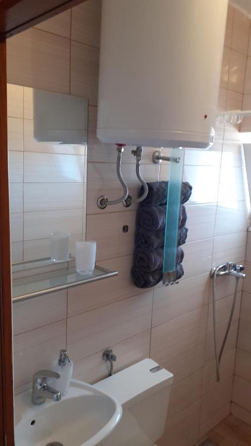 Apartman Nina Vodice Ngoại thất bức ảnh